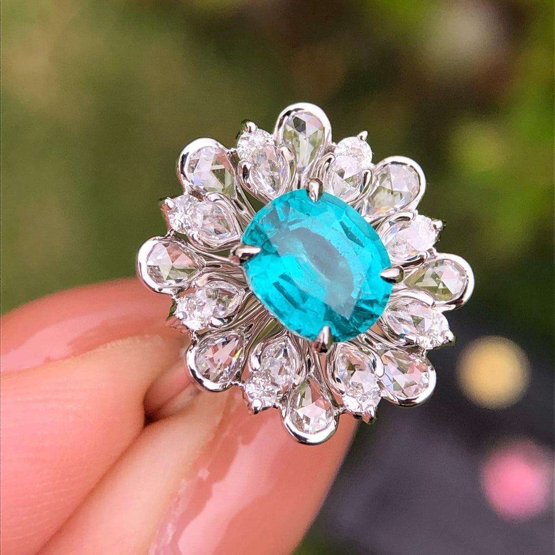 14k Gold 2.87 Ctw Natural Paraiba Tourmaline & Diamond Ring - 6
