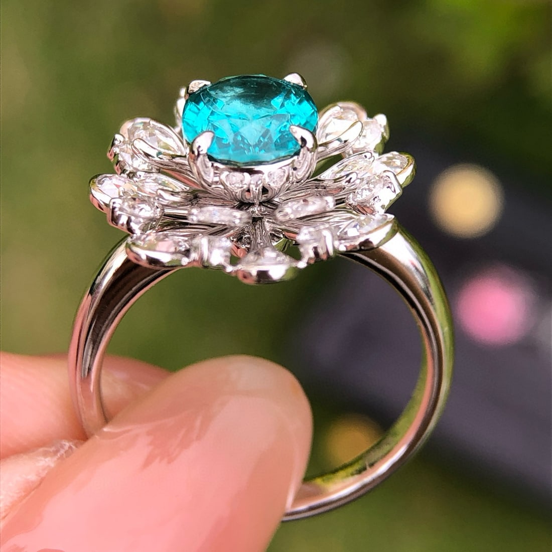 14k Gold 2.87 Ctw Natural Paraiba Tourmaline & Diamond Ring - 7