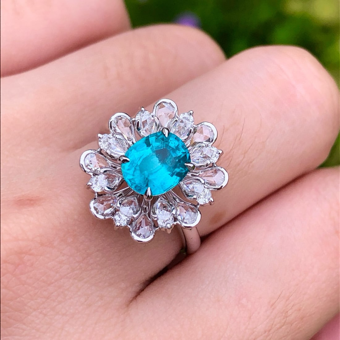 14k Gold 2.87 Ctw Natural Paraiba Tourmaline & Diamond Ring - 8
