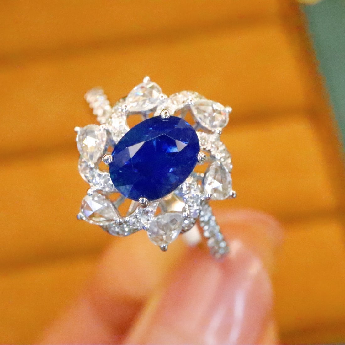 14k Gold 1.90 Ctw Natural Sapphire & Diamond Ring - 3