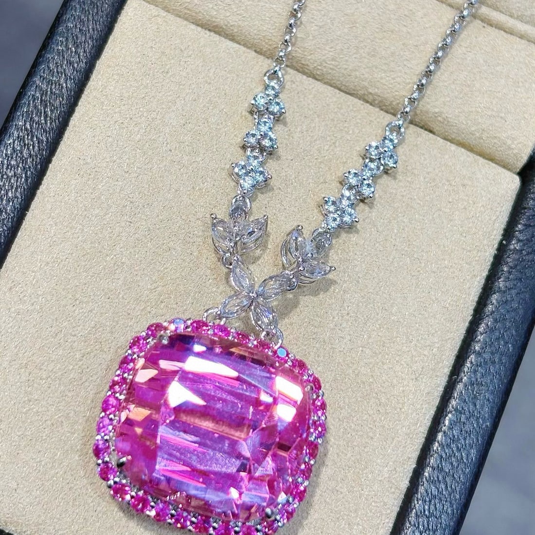 14k Gold 34.84 Ctw Natural Kunzite & Sapphire Necklace - 4