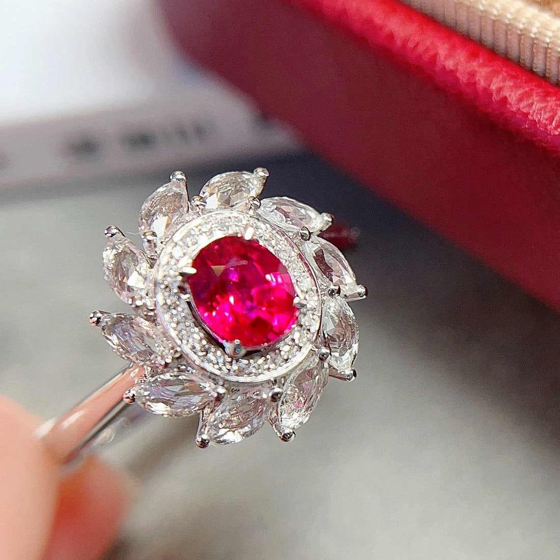 14k Gold 0.6 Ct Natural Ruby & Diamond & Sapphire Ring - 2