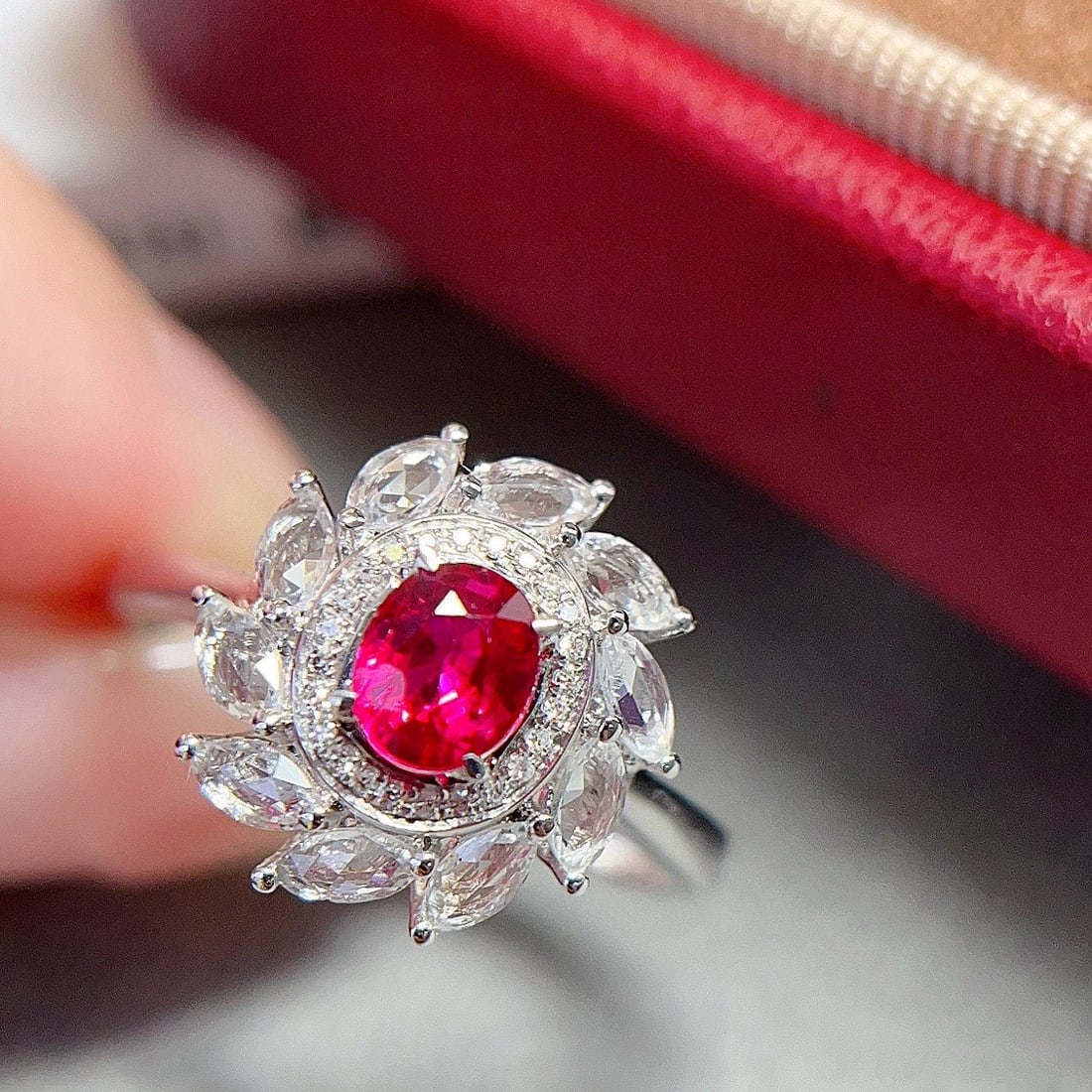14k Gold 0.6 Ct Natural Ruby & Diamond & Sapphire Ring - 3