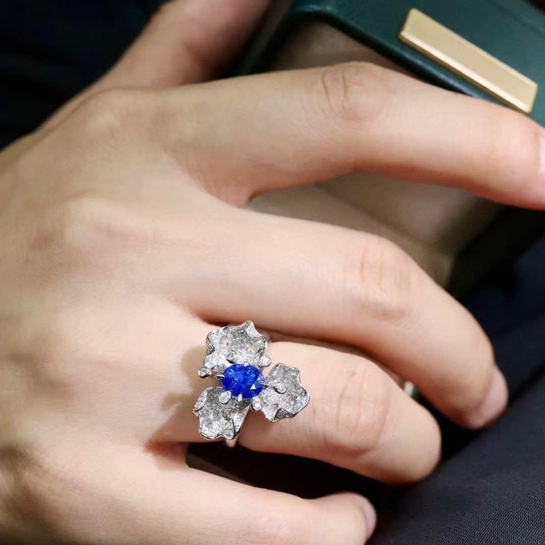 14k Gold 2.18 Ctw Natural Sapphire & Diamond Ring - 3