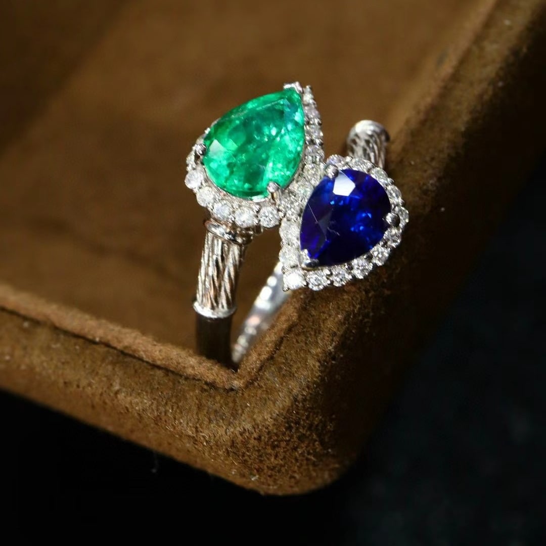 14k Gold 2.25 Ctw Natural Emerald & Sapphire & Toi Et Moi Ring - 2