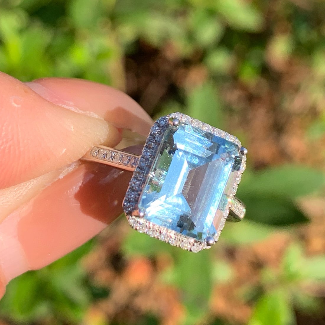 14k Gold 3 Ct Natural Aquamarine & Diamond Ring - 3