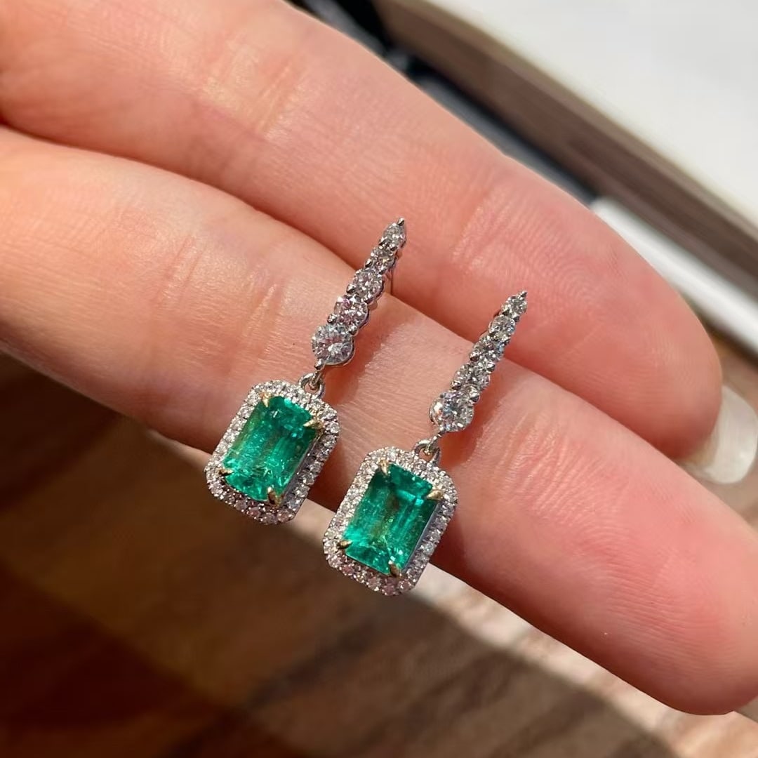 14k Gold 1.5 Ct Vivid Green Natural Emerald & Diamond Earrings - 4