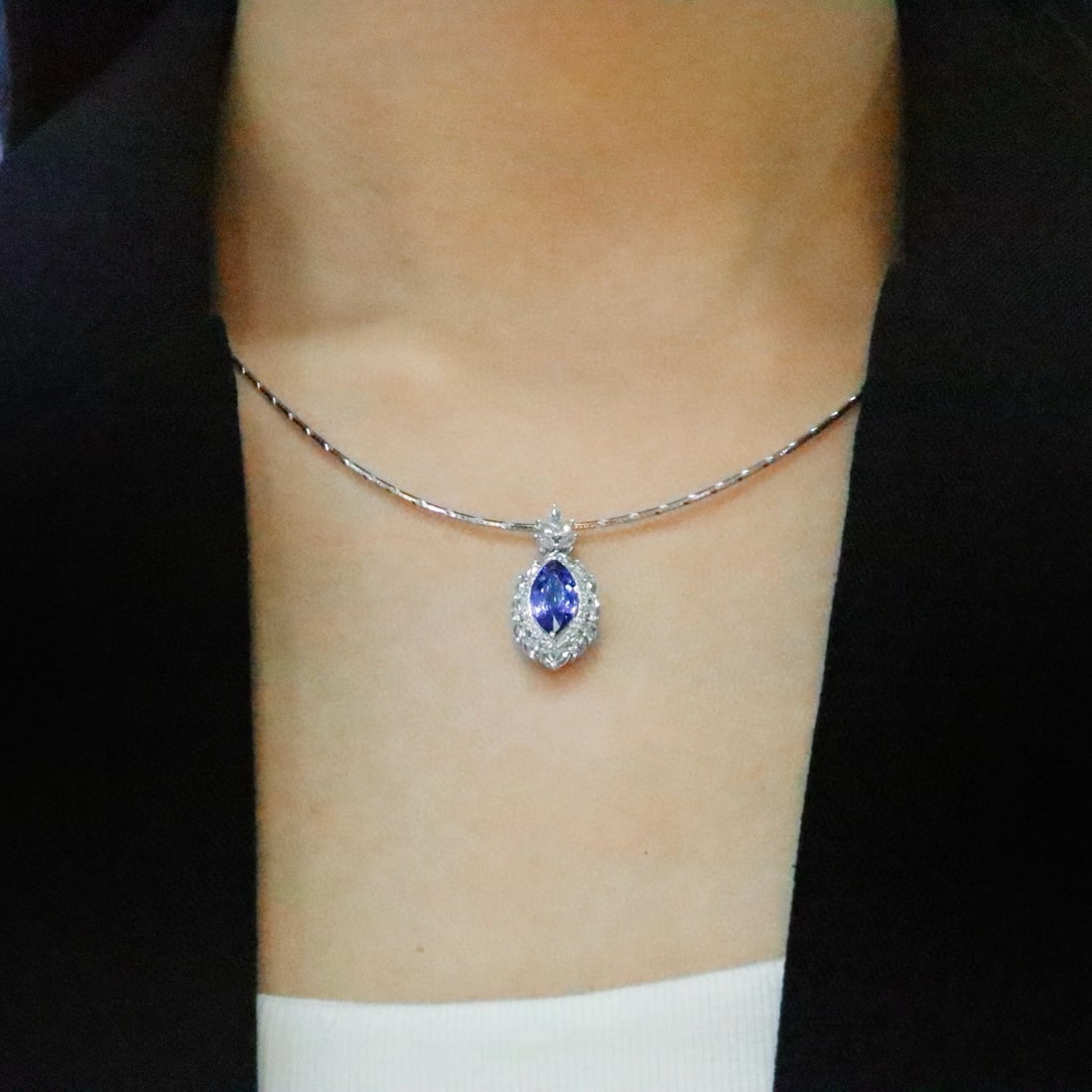 14k Gold 2.33 Ctw Natural Sapphire & Diamond Pendant( Without Chain ) - 3