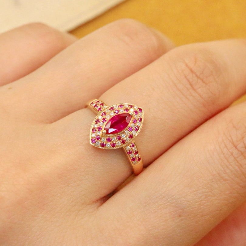 14k Gold 0.61 Ctw Natural Ruby & Diamond Ring - 6