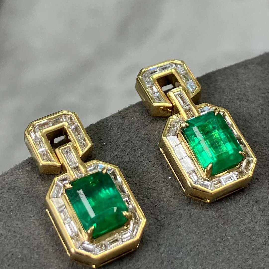 14k Gold 3.43 Ctw Vivid Green Natural Emerald & Diamond Earrings - 2