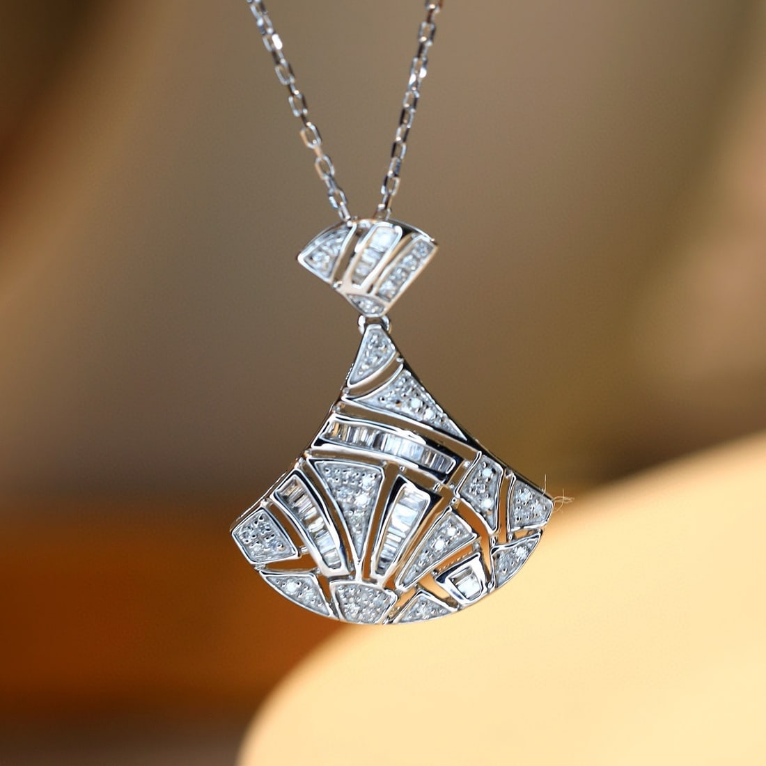 14k Gold 0.4 Ct Natural H Diamond Necklace - 2