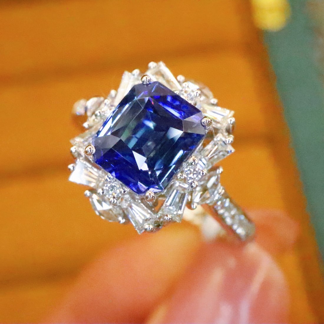 14k Gold 2.49 Ctw Natural Sapphire & Diamond Ring - 3