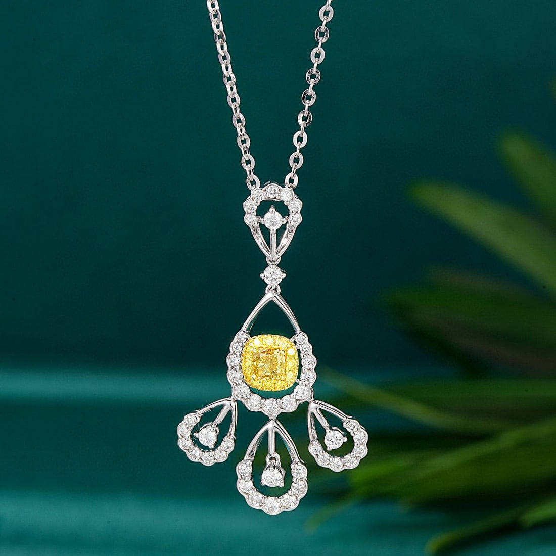 14k Gold 0.78 Ctw Natural Yellow Diamond & Diamond Pendant( Without Chain ) - 3