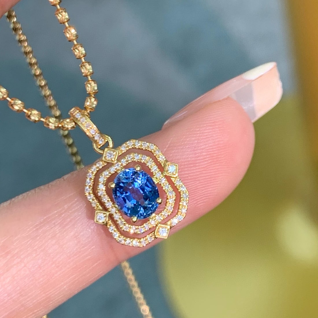 14k Gold 1.1 Ct Natural Sapphire & Diamond Pendant( Without Chain ): Ref:230986237 // gold content:14k gold // main gemstone:sapphire // shape:oval // carat weight:1. 1ct // color:cornflower blue // treatment:natural // // adjacent gemstone 2 : diamond // shape:round /