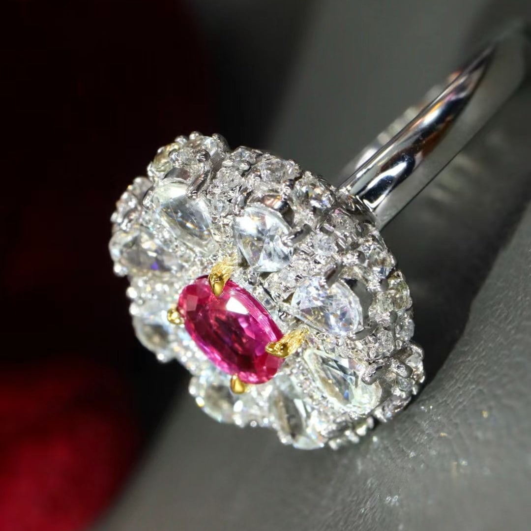 14k Gold 0.80 Ctw Natural Ruby & Diamond Ring - 6