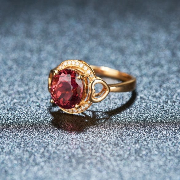 14k Gold 3.31 Ct Natural Tourmaline & Diamond Ring: Ref:230986244 // gold content:14k gold // ring size:7. 25us // // main gemstone:tourmaline // shape:oval // carat weight:3. 31ct // color:red // treatment:natural // // adjacent gemstone 2 : diamond /