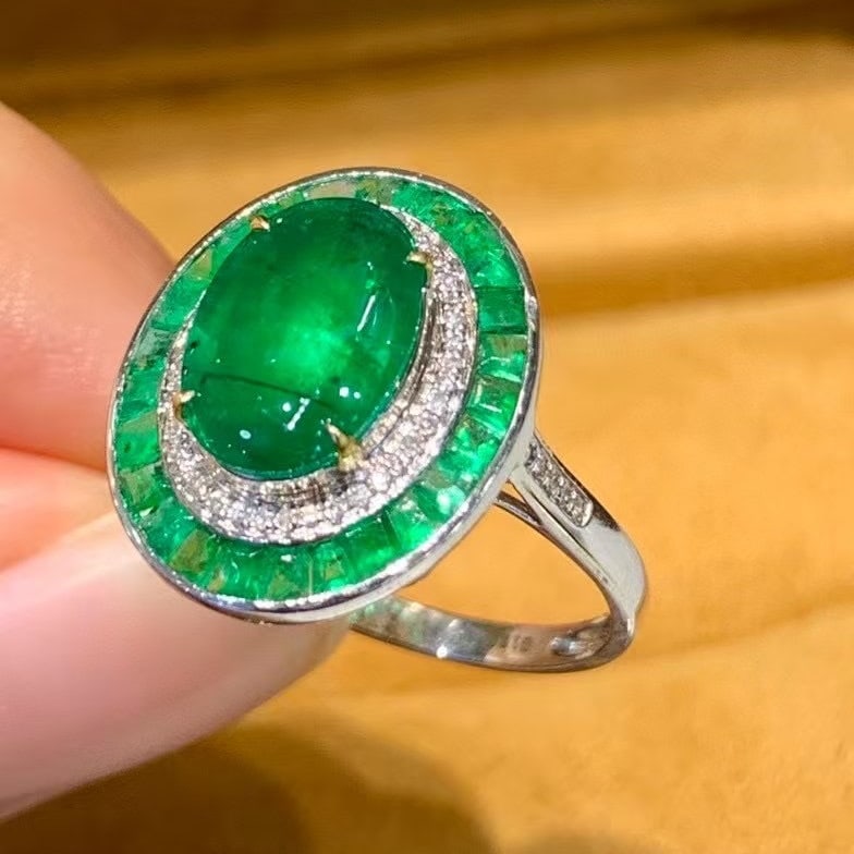 14k Gold 3 Ct Vivid Green Natural Emerald & Diamond Ring - 5