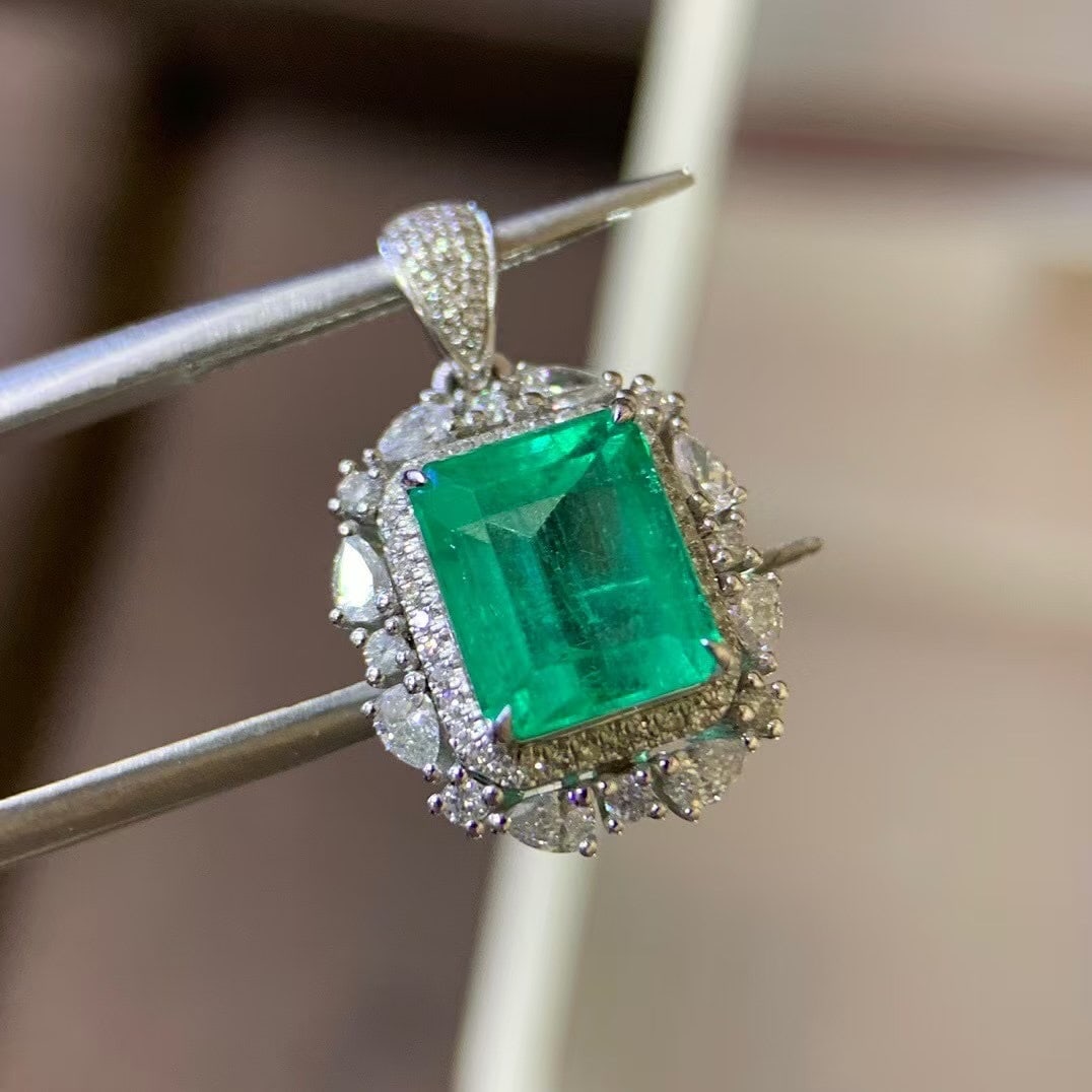 14k Gold 2.26 Ct Natural Emerald & Diamond Pendant( Without Chain ) - 4