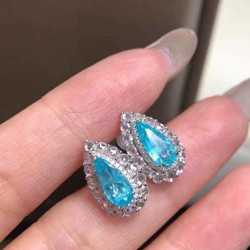 14k Gold 2.77 Ctw Natural Paraiba Tourmaline & Diamond Earrings: Ref:230986255 // gold content:14k gold // main gemstone:paraiba tourmaline // shape:pear // carat weight:1. 88ct // color:blue // treatment:natural // // adjacent gemstone 2 : diamond // shape:round /