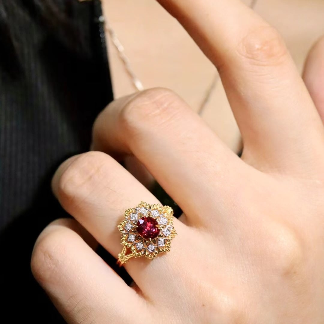 14k Gold 1.11 Ctw Natural Ruby & Diamond Ring - 2