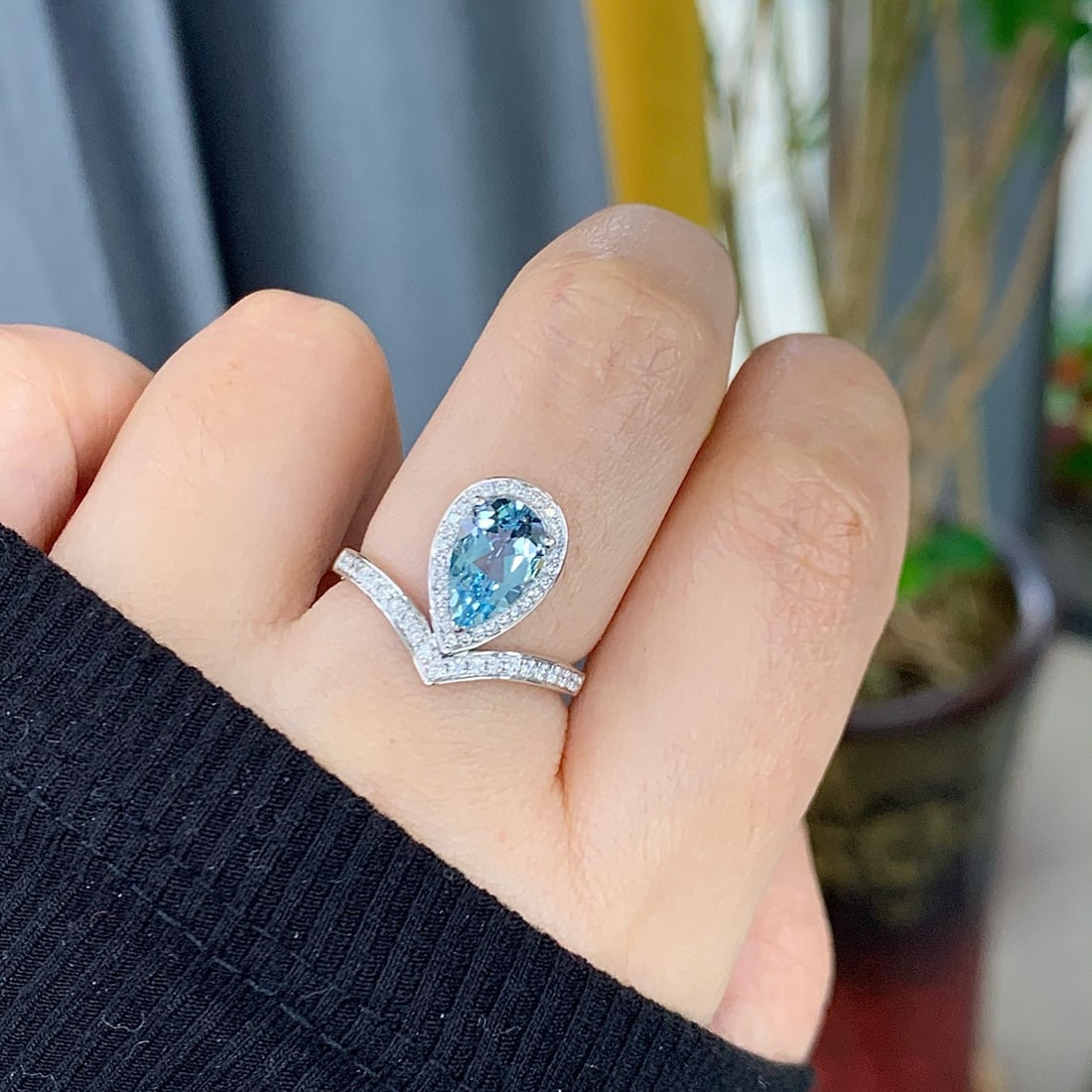 14k Gold 1.78 Ctw Natural Aquamarine & Diamond Ring - 4