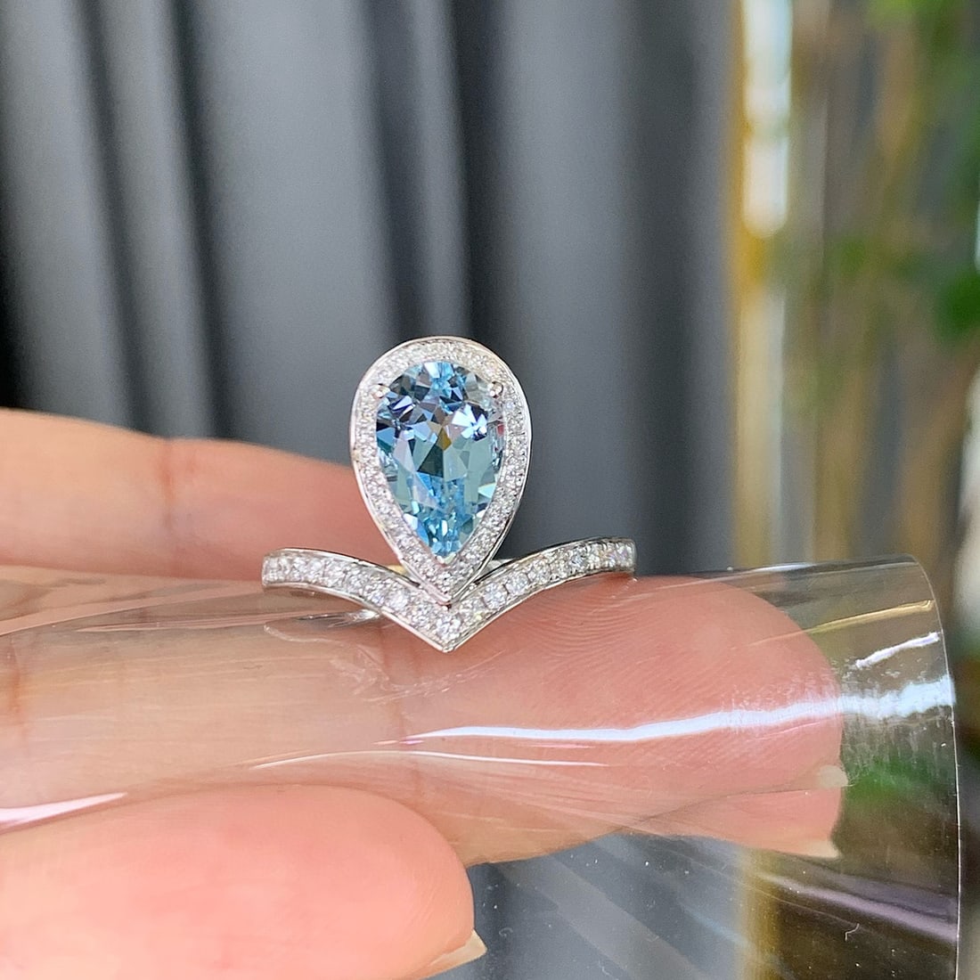 14k Gold 1.78 Ctw Natural Aquamarine & Diamond Ring - 6