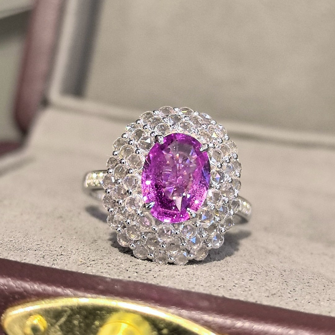 14k Gold 3.02 Ctw Natural Sapphire & Sapphire Ring: Ref:230986265 // gold content:14k gold // ring size:7. 25us // // main gemstone:sapphire // shape:oval // carat weight:1. 56ct // color:purple // treatment:natural // // adjacent gemstone 2 : sapphire