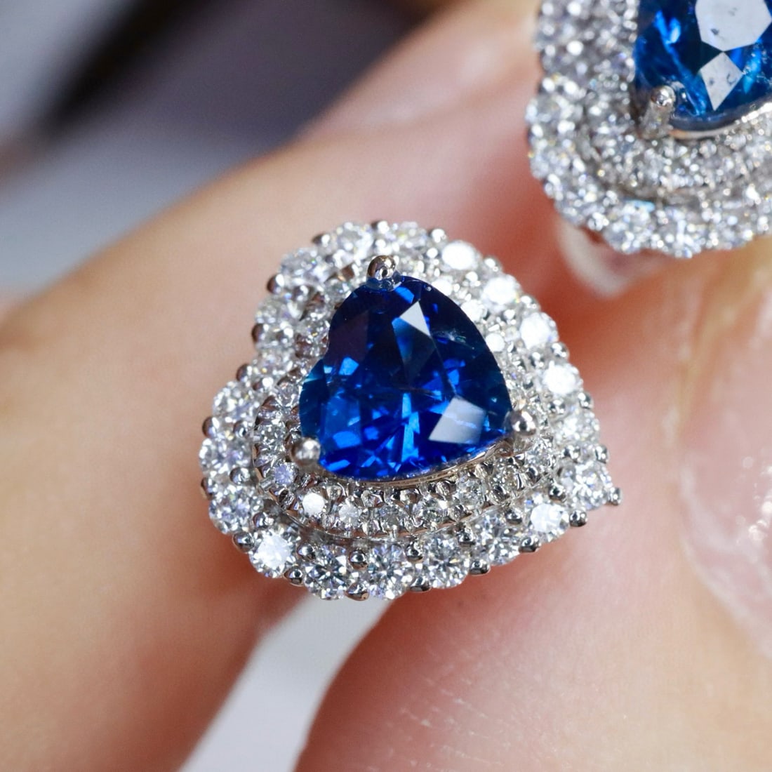 14k Gold 2.00 Ctw Natural Sapphire & Diamond Earrings - 2