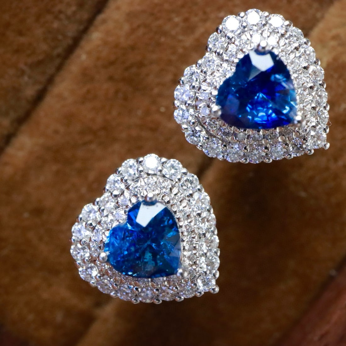 14k Gold 2.00 Ctw Natural Sapphire & Diamond Earrings - 3