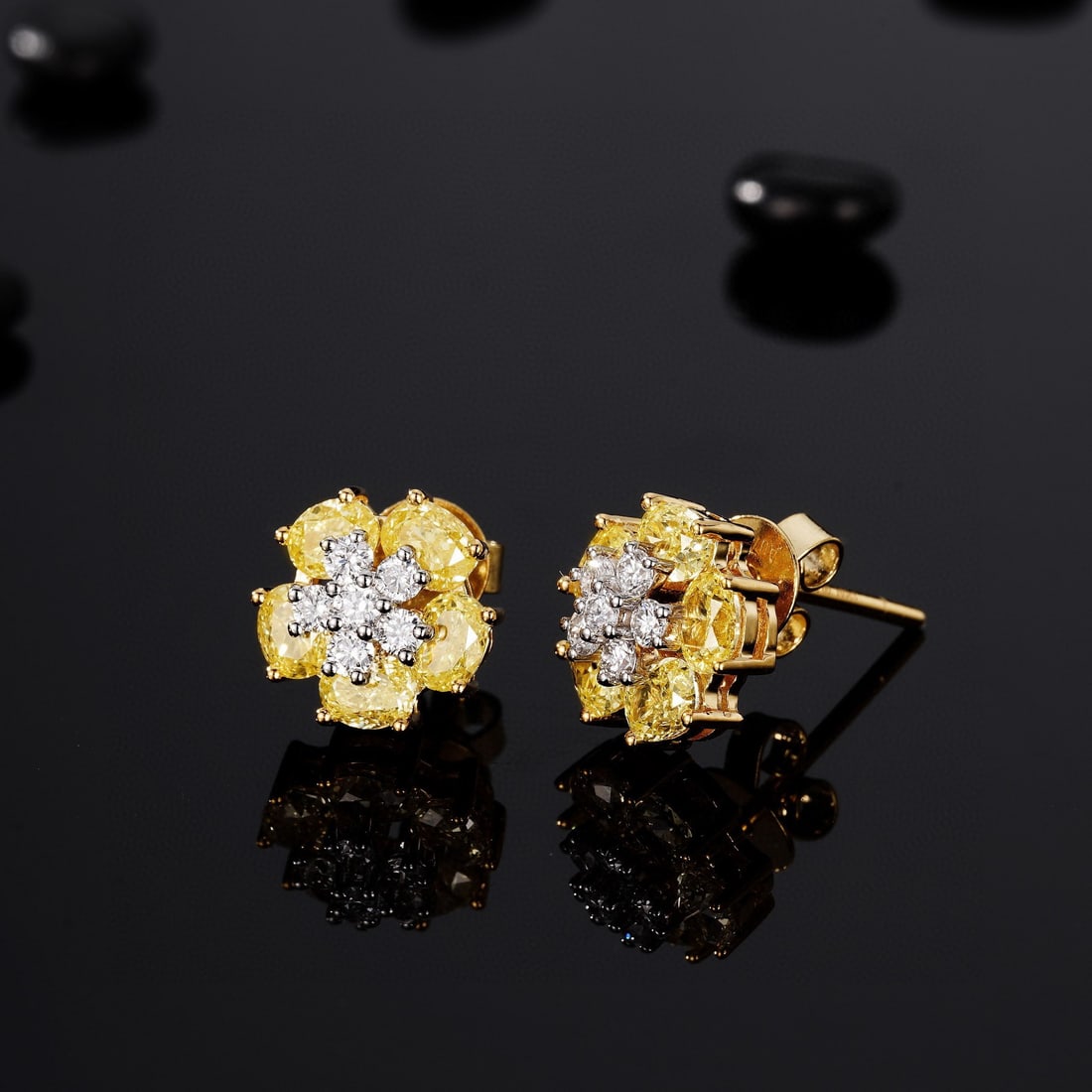 14k Gold 1.22 Ctw Natural Yellow Diamond & Diamond Earrings - 3