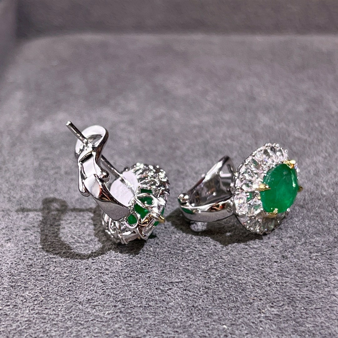 14k Gold 2.47 Ctw Vivid Green Natural Emerald & Diamond Earrings - 5