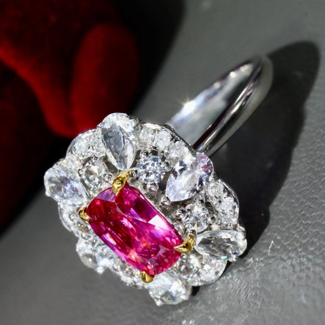 14k Gold 0.98 Ctw Natural Ruby & Diamond Ring - 3