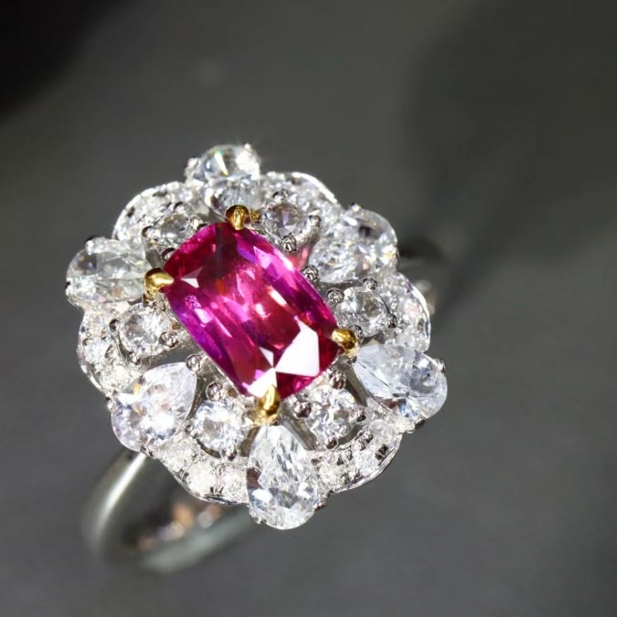 14k Gold 0.98 Ctw Natural Ruby & Diamond Ring - 4