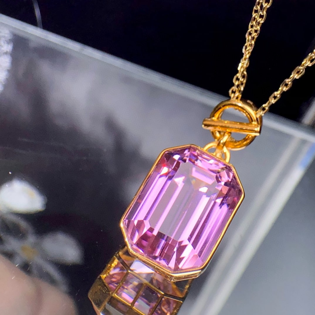 14k Gold 17 Ct Natural Kunzite Pendant( Without Chain ) - 2