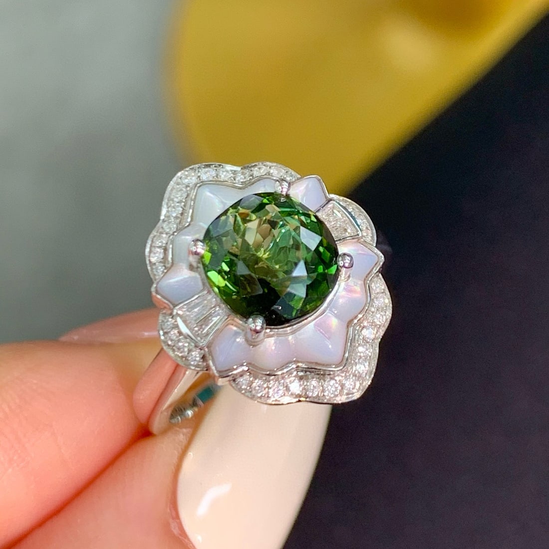 14k Gold 2.5 Ct Natural Tourmaline & Diamond Ring - 2
