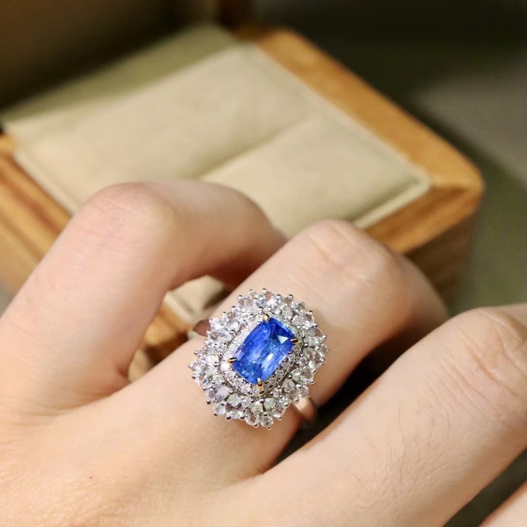 14k Gold 1.44 Ctw Natural Sapphire & Diamond Ring - 3