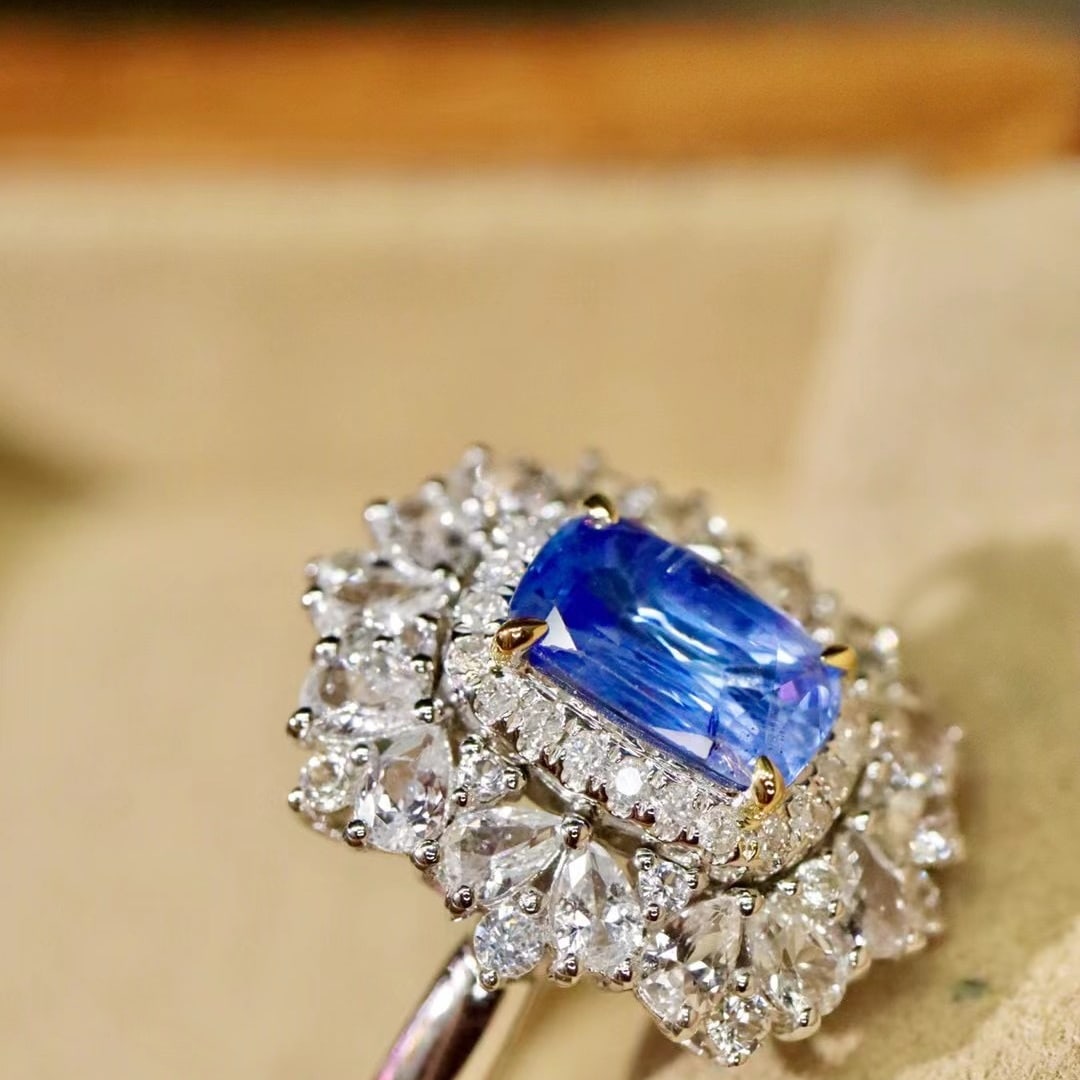 14k Gold 1.44 Ctw Natural Sapphire & Diamond Ring - 4