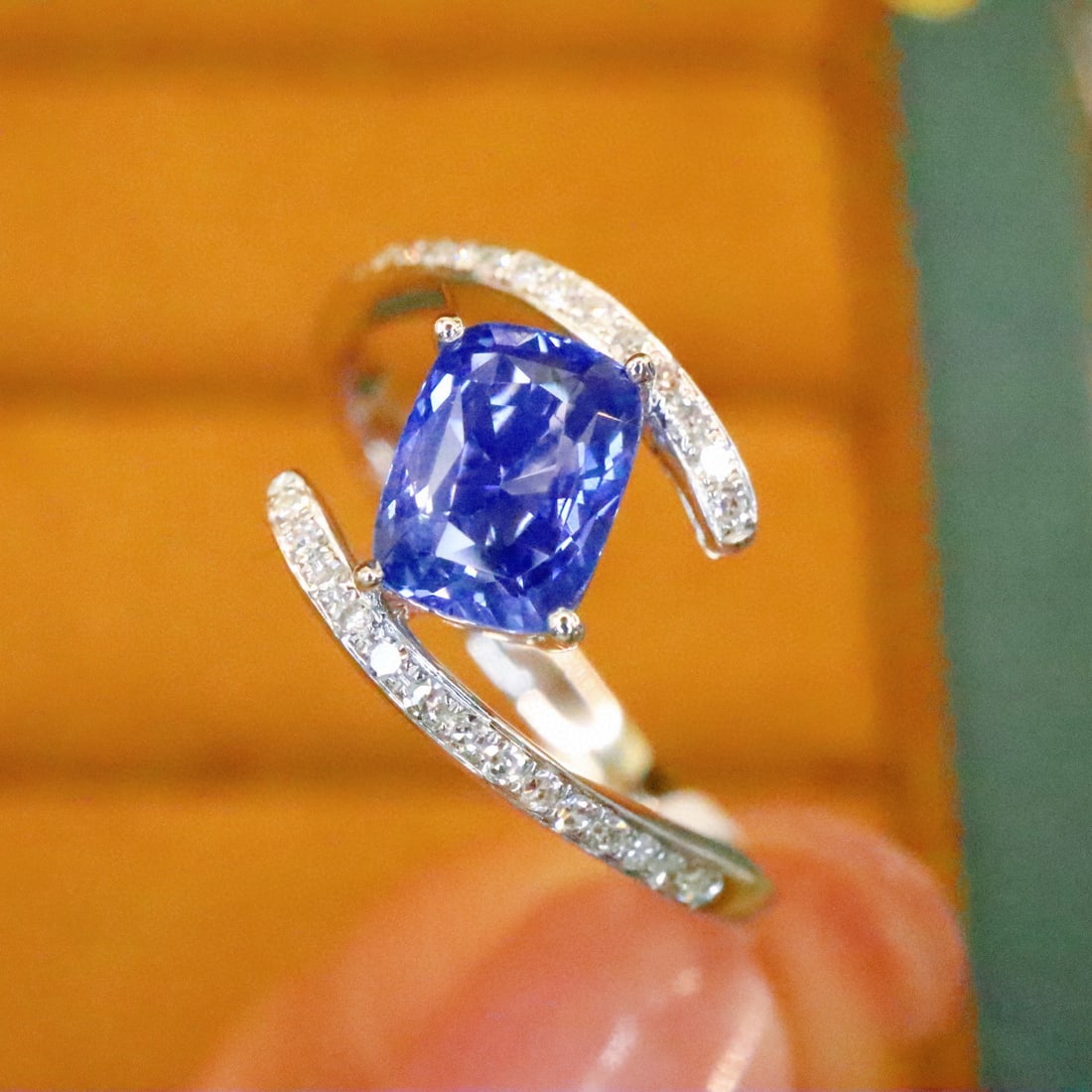 14k Gold 1.19 Ctw Natural Sapphire & Diamond Ring - 3