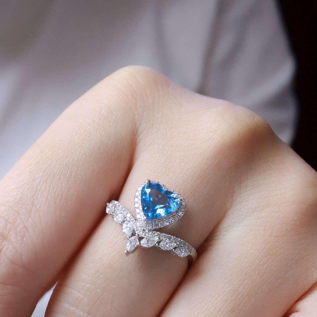 14k Gold 1.64 Ctw Natural Aquamarine & Diamond Ring - 6