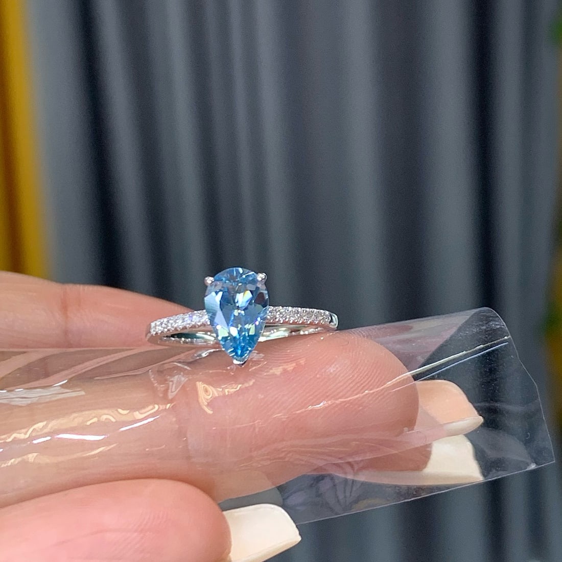 14k Gold 1.06 Ctw Natural Aquamarine & Diamond Ring - 2