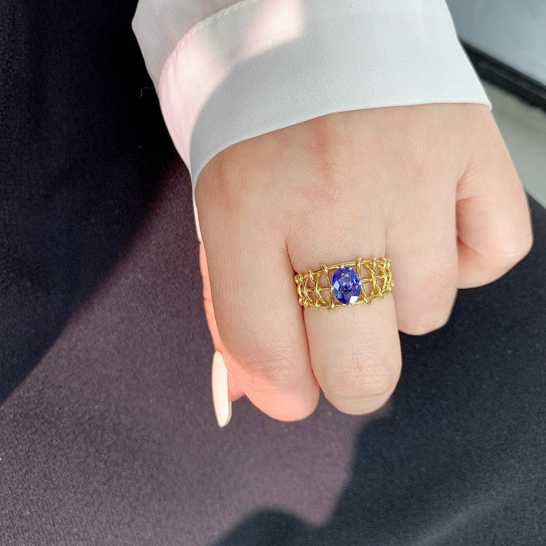 14k Gold 1.1 Ct Natural Sapphire Ring - 3