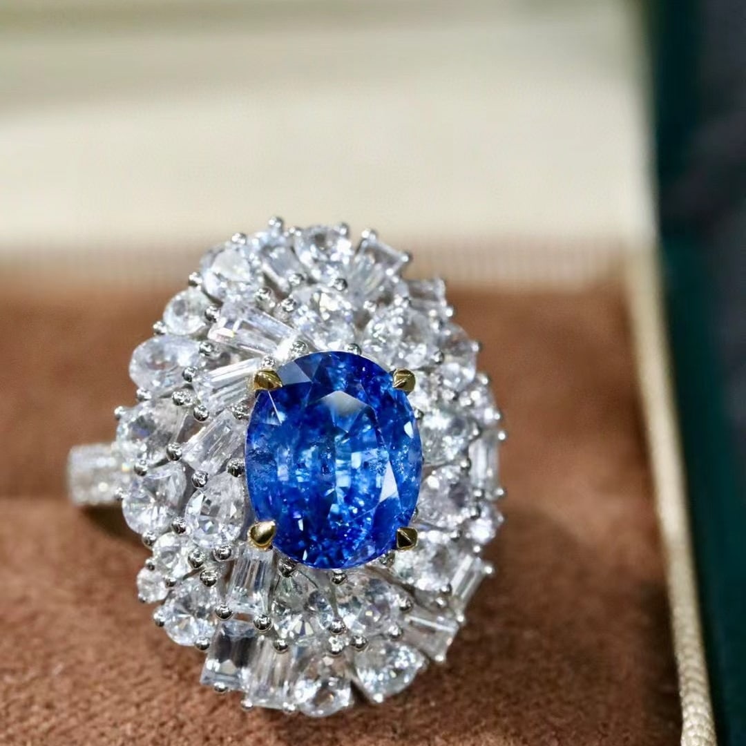 14k Gold 4.41 Ctw Natural Sapphire & Diamond Ring/pendant( Without Chain ): Ref:230986324 // gold content:14k gold // ring size:7. 25us // // main gemstone:sapphire // shape:oval // carat weight:4. 15ct // color:blue // treatment:natural // // adjacent gemstone 2 : diamond