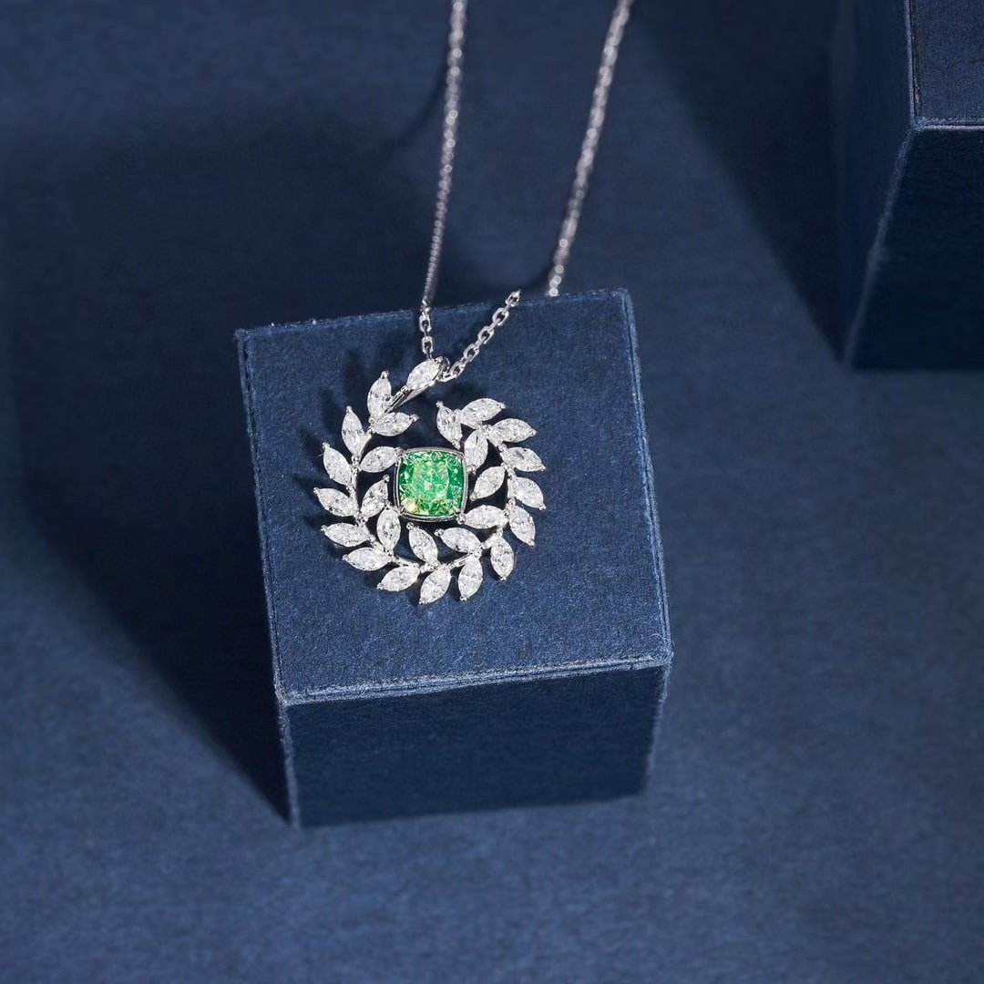 14k Gold 1.72 Ctw Natural Green Diamond & Diamond Pendant( Without Chain ) - 3