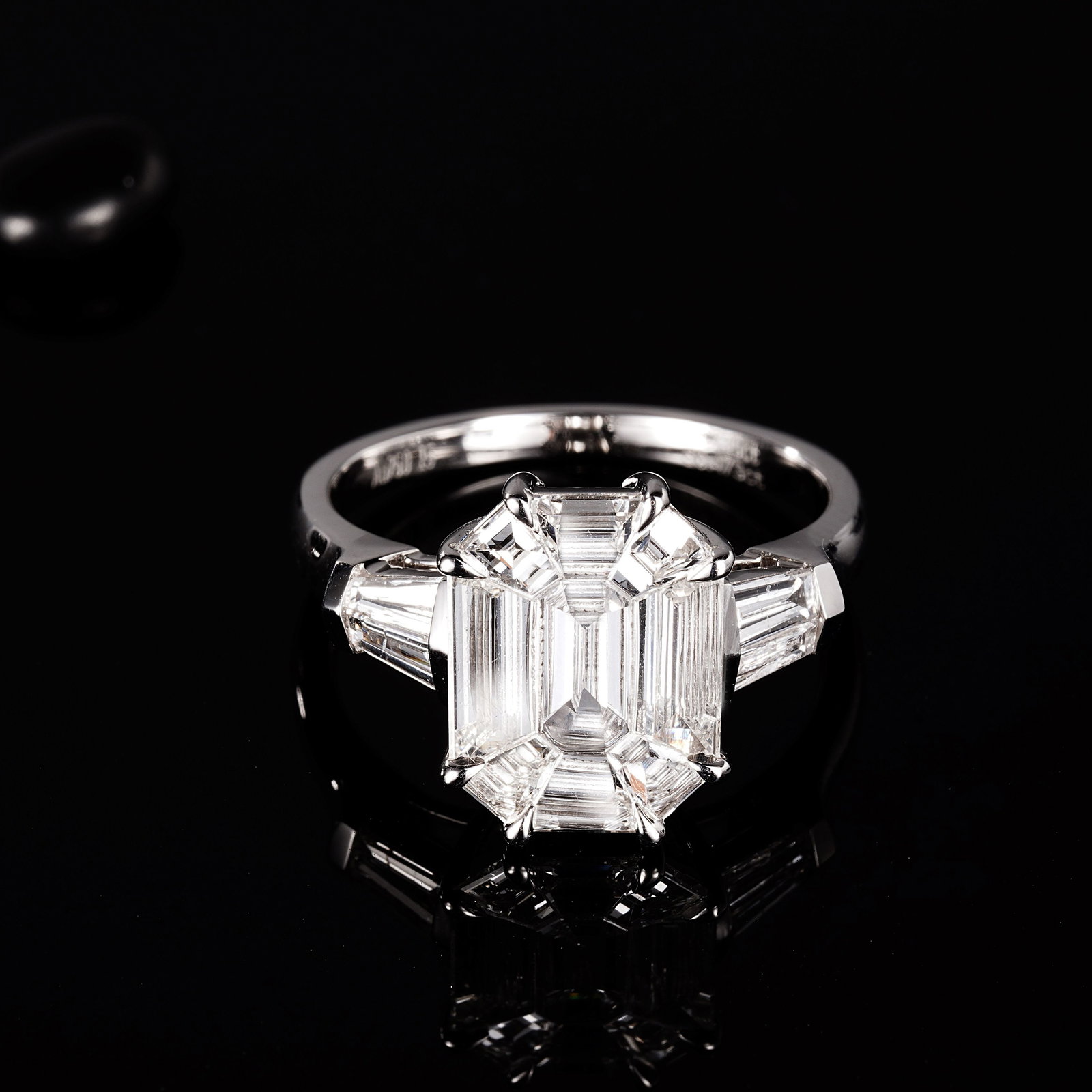 14k Gold 2.2 Ct Natural H Diamond Ring - 2