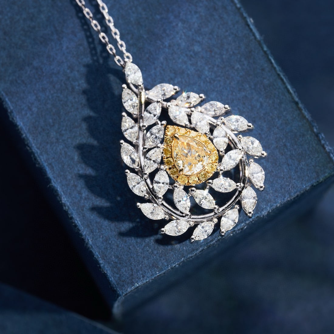 14k Gold 1.62 Ctw Natural Yellow Diamond & Diamond Pendant( Without Chain ): Ref:230986334 // gold content:14k gold // main gemstone:yellow diamond // shape:pear // carat weight:0. 36ct // color:yellow // treatment:natural // // adjacent gemstone 2 : diamond // shape:marquise