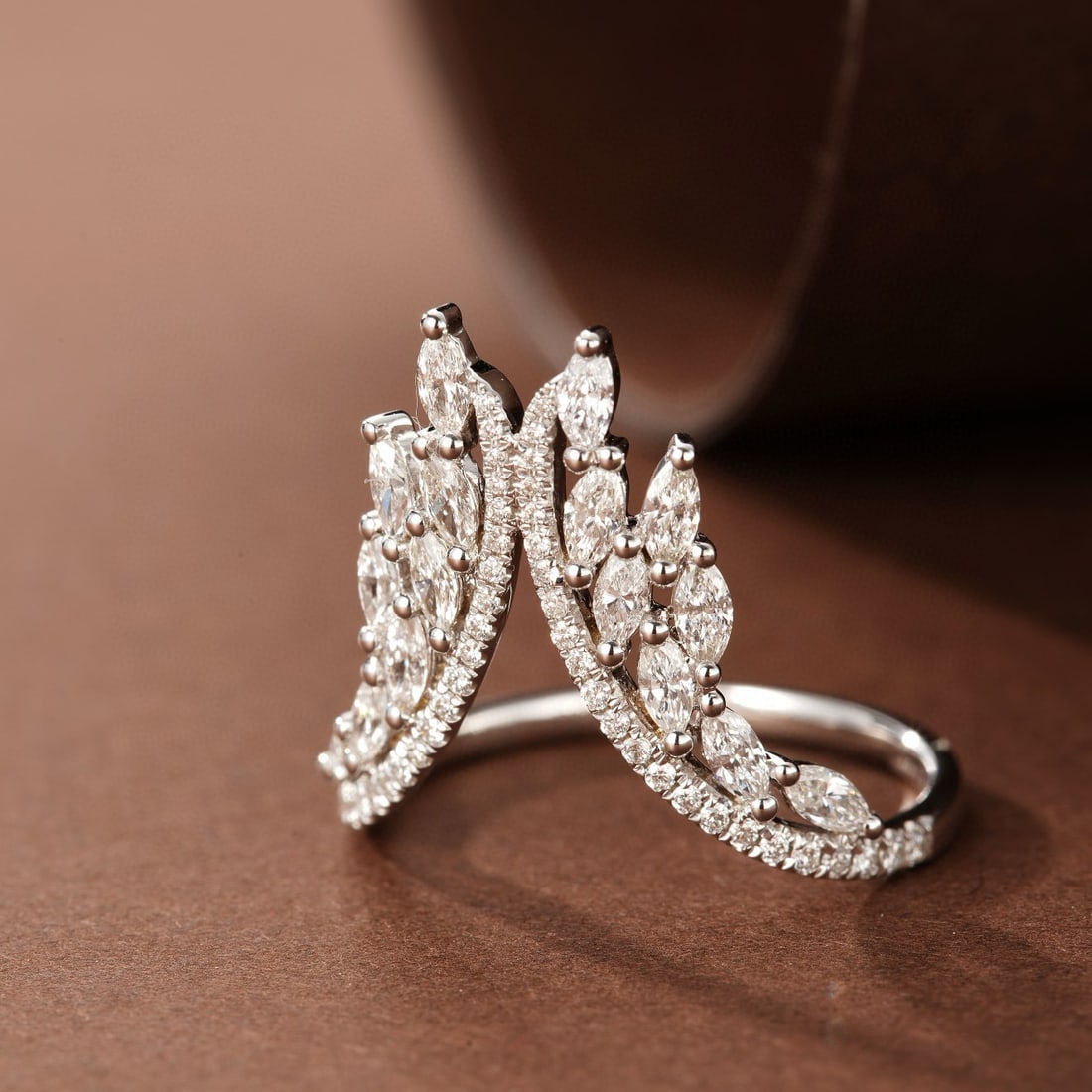 14k Gold 0.77 Ctw Natural H Diamond Ring - 4