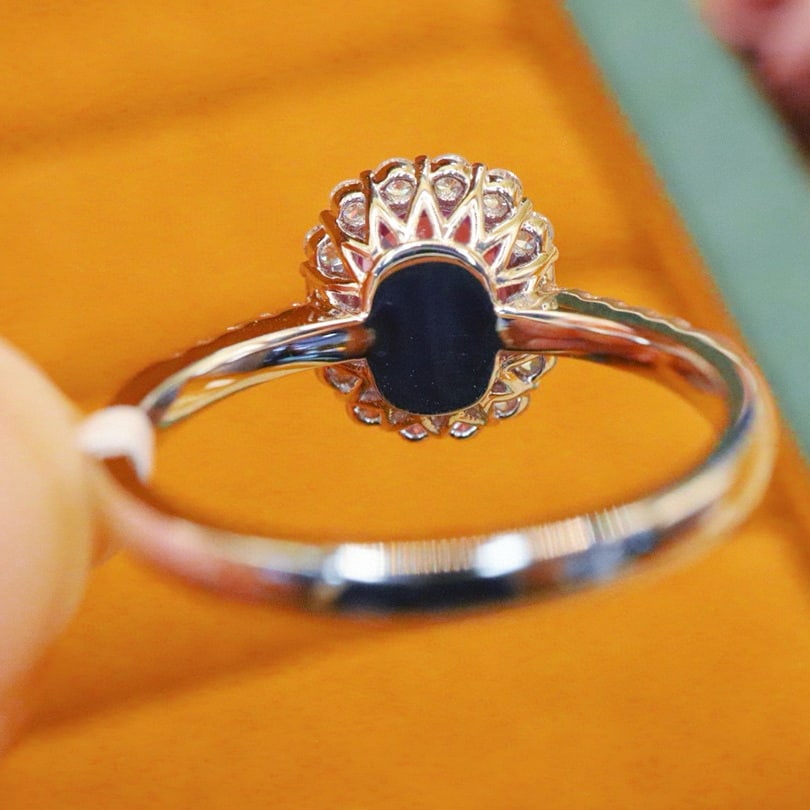 14k Gold 2.28 Ctw Natural Padparadscha Sapphire & Diamond Ring - 4