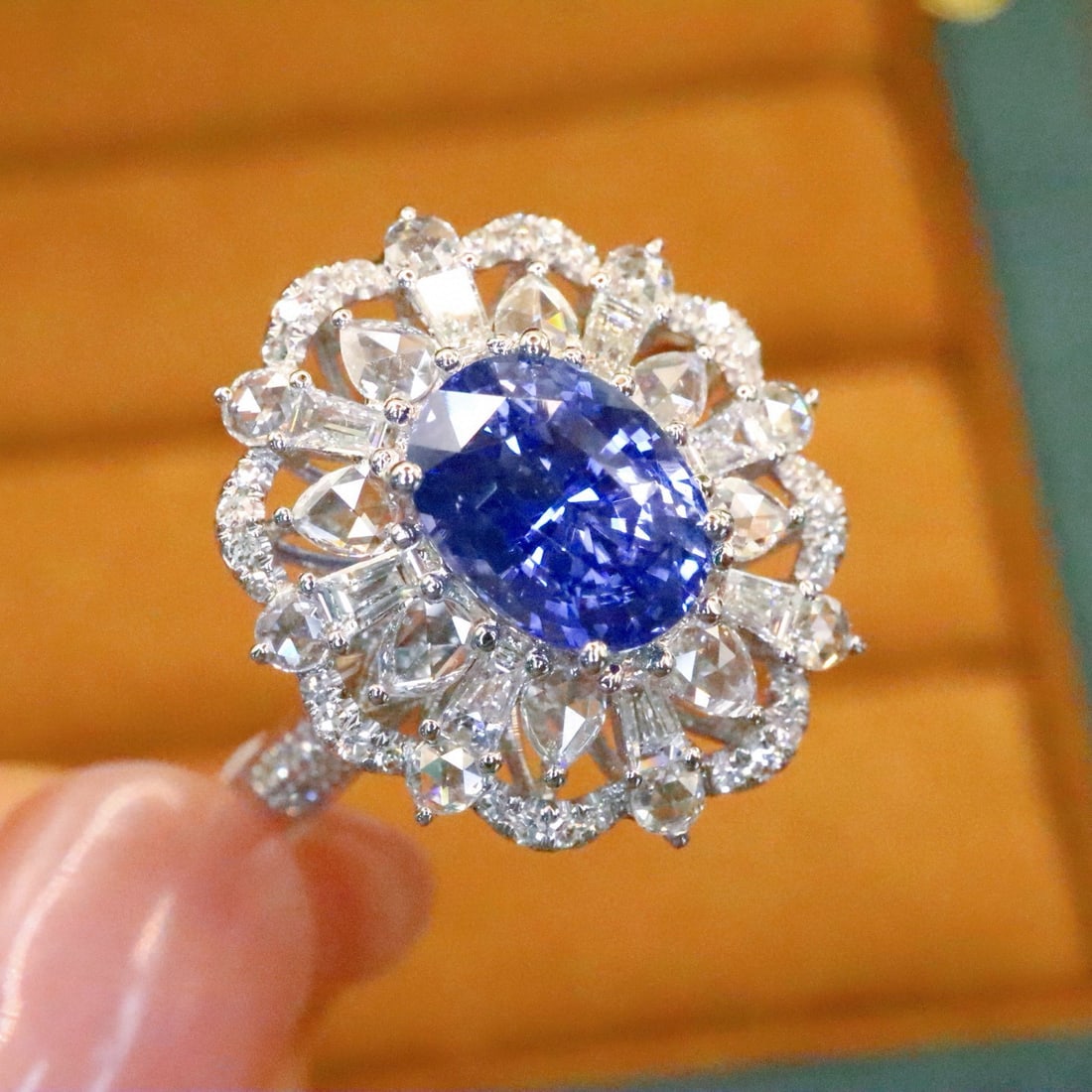 14k Gold 2.97 Ctw Natural Sapphire & Diamond Ring - 2