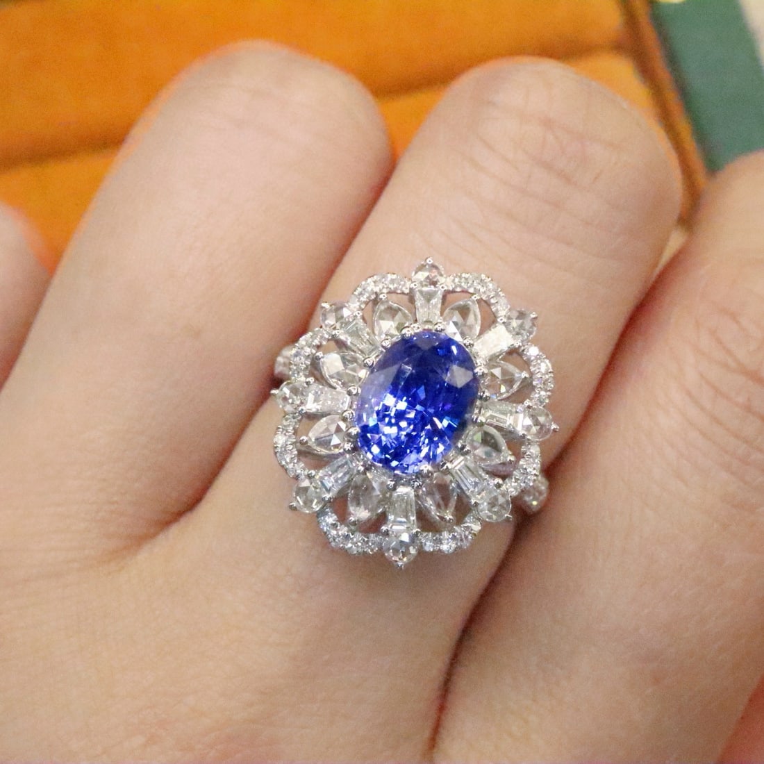14k Gold 2.97 Ctw Natural Sapphire & Diamond Ring - 5