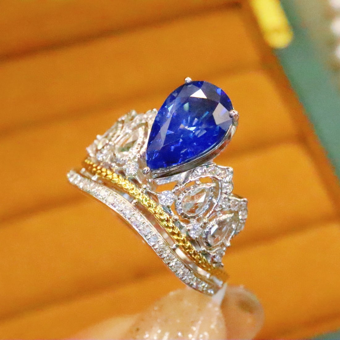 14k Gold 2.80 Ctw Natural Sapphire & Diamond Ring - 3